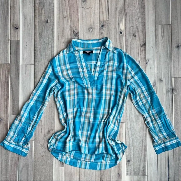 Nine West Blue and white Plaid Long Sleeves Loose Fit Lightweight Blouse Small - Picture 3 of 7